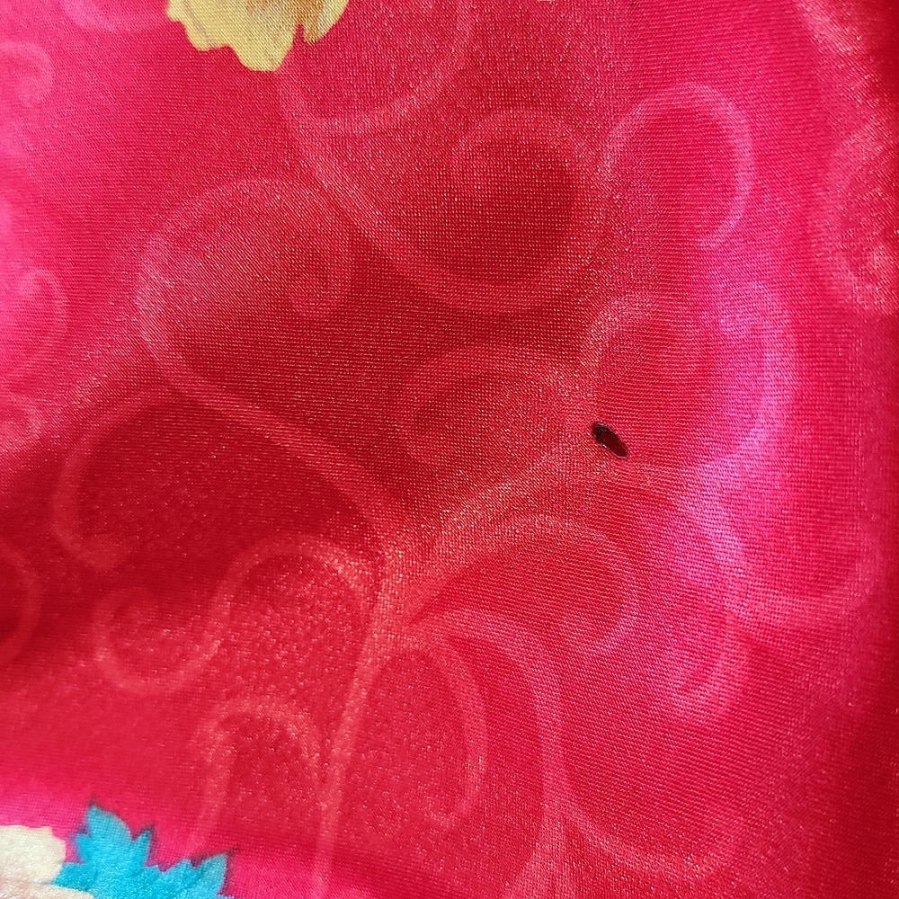 Morgan Taylor Robe - Picture 5 of 5